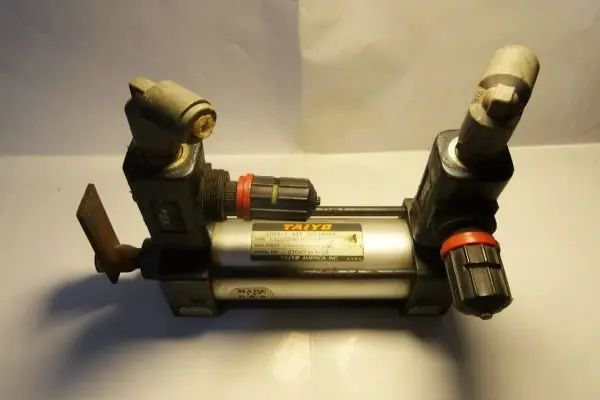 Air Cylinder with controllers, LB200SB0300-AB, Taiyo USA  